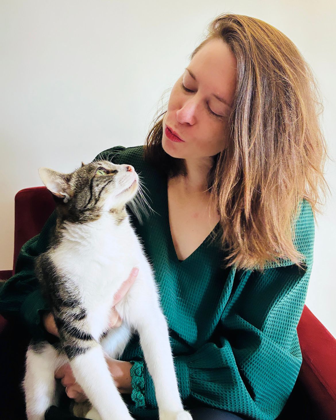 Géraldine Nebout avec son chat